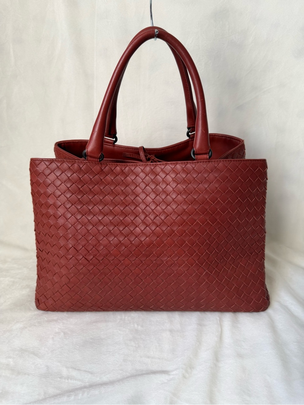 Bottega Veneta Nappa Intrecciato Medium Top Handle Tote Quarzo